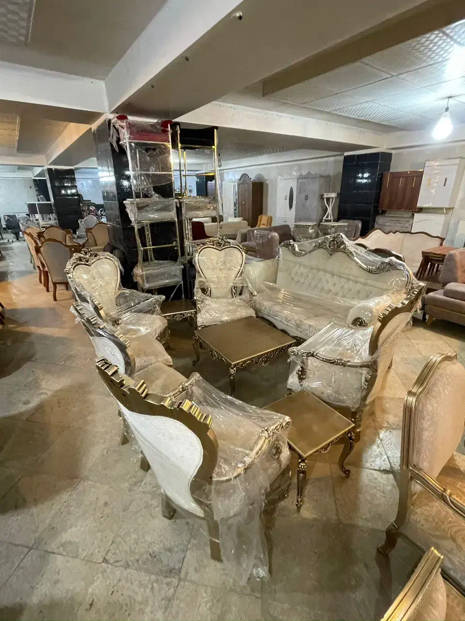 مبل|مبلمان خانگی و میز عسلی|کرج, بنیاد|دیوار