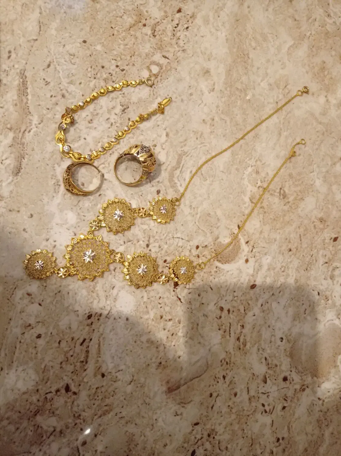 طلا دست دوم|جواهرات|اصفهان, بهارستان|دیوار