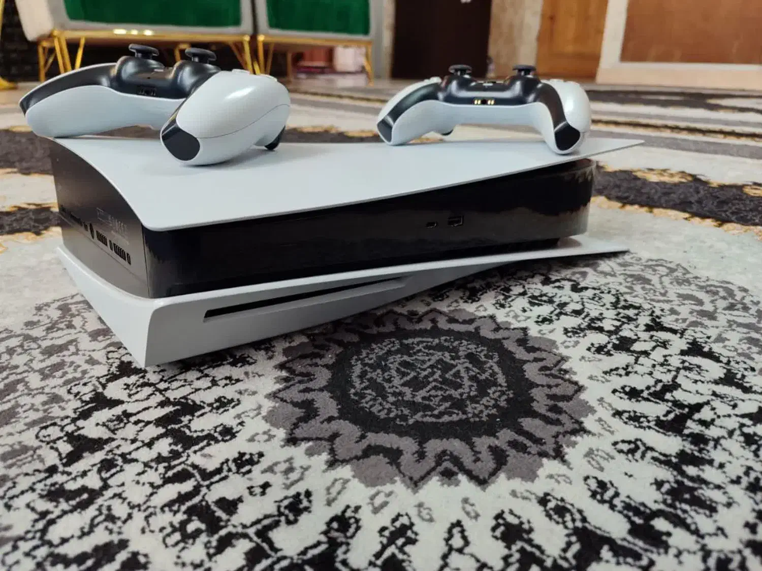 ps5دیسک خور سری اخر گارانتیش مونده|کنسول، بازی ویدئویی و آنلاین|کرج, شهرک نهال و بذر|دیوار