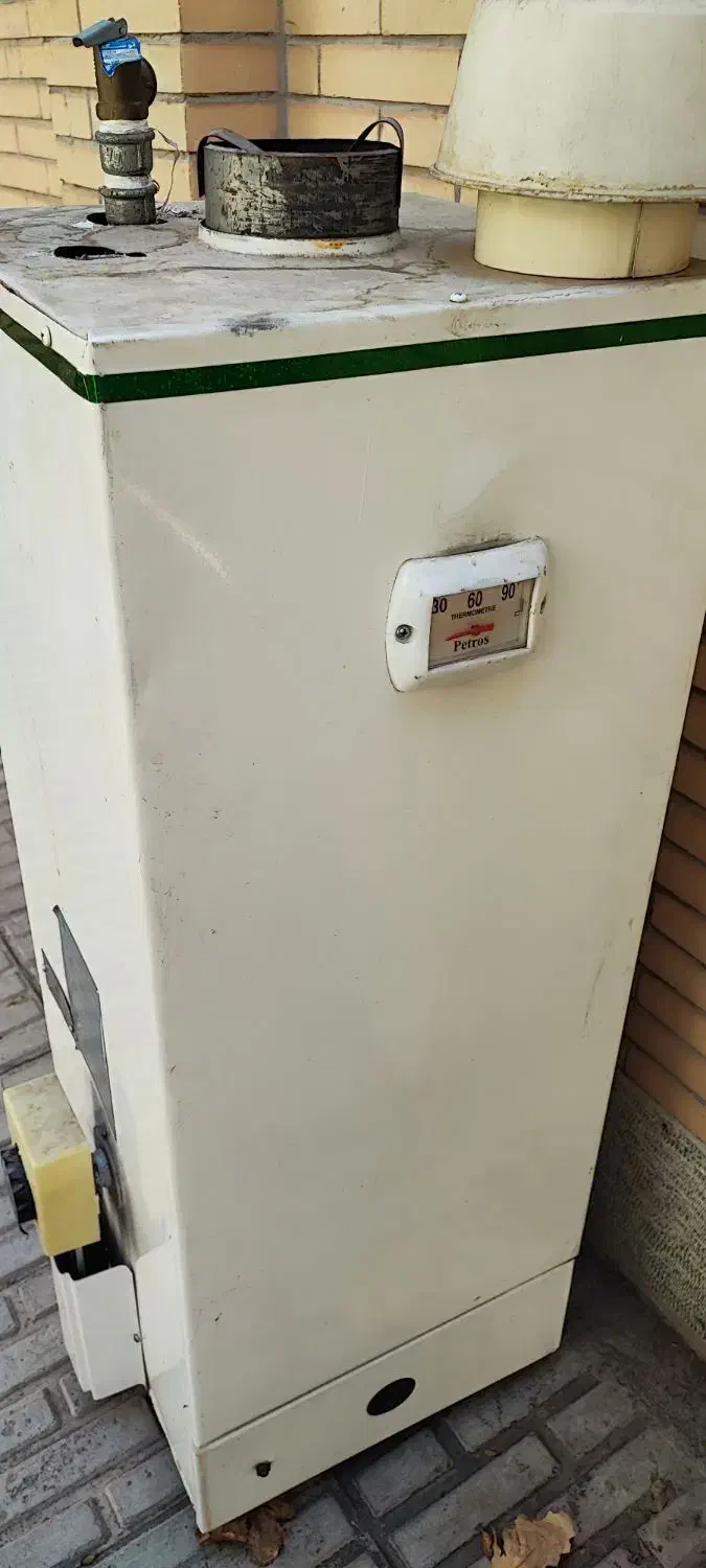 آبگرمکن دیواری مخزن دار|آبگرمکن، پکیج، شوفاژ|کرمان, |دیوار