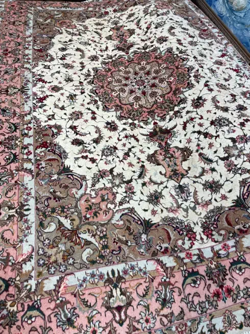 تک ۹ متری کارکرده علیا|فرش|تبریز, |دیوار