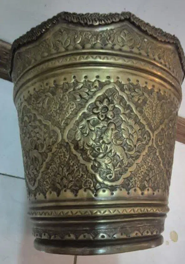 سطل برنجی گلدان مسی انگاره لیوان کاسه گلسرخی|صنایع دستی و سایر لوازم تزئینی|تهران, اوقاف|دیوار