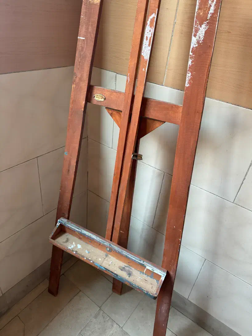 سه پایه نقاشی|لوازم التحریر|تهران, باشگاه نفت|دیوار