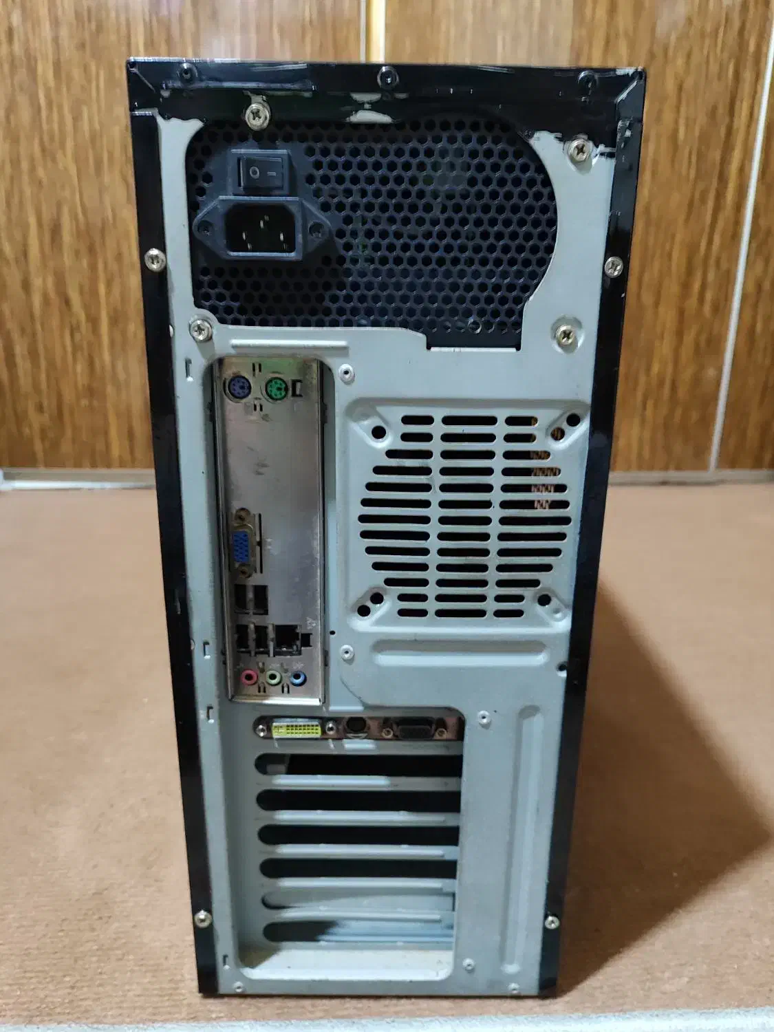 ۳ عدد کیس ۲هسته رم ۴ ddr3 هارد ۱۶۰ گرافیک ۵۱۲|رایانه رومیزی|چالوس, |دیوار