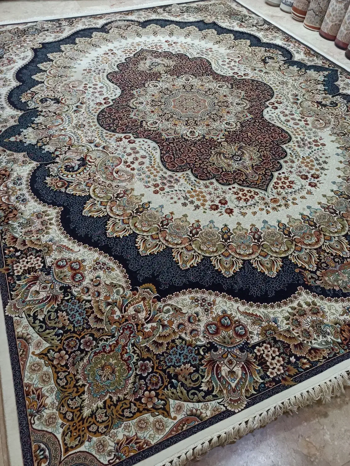 (اندیشه۹۳)دوتخته ۱۲متری ۷۰۰شانه تراکم ۲۵۵۰ آرا|فرش|مشهد, مشکینی (شهرک غرب)|دیوار