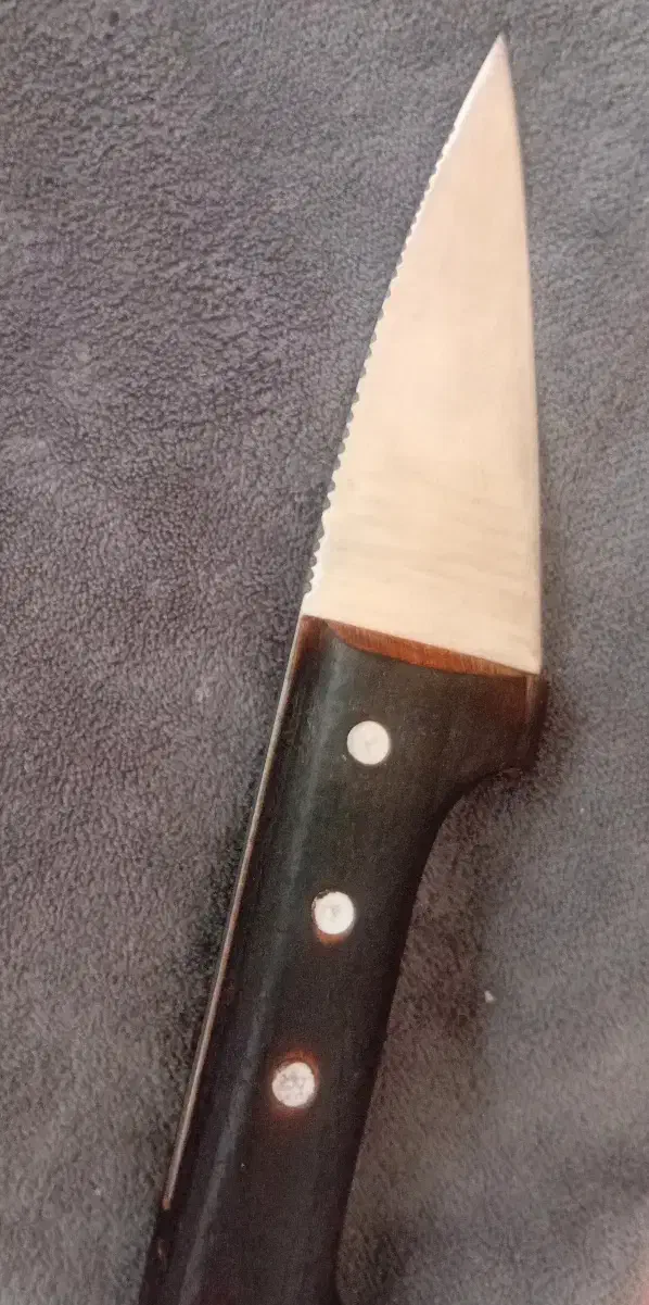 کارد|کلکسیون اشیاء عتیقه|صدرا-فارس, فاز ۲|دیوار