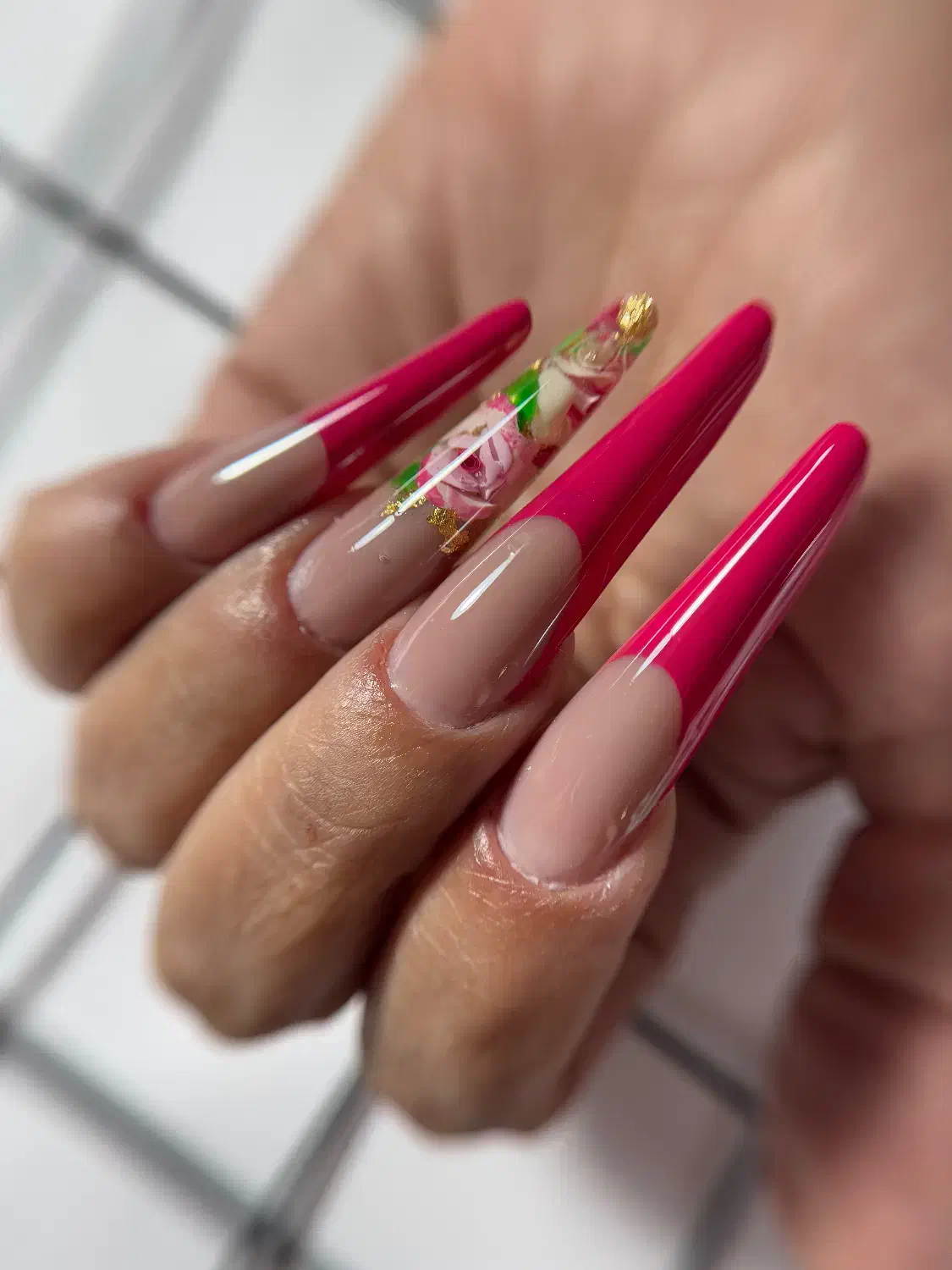 کلاس رفع اشکال یکروزه ناخن|خدمات آموزشی|رشت, کاکتوس|دیوار