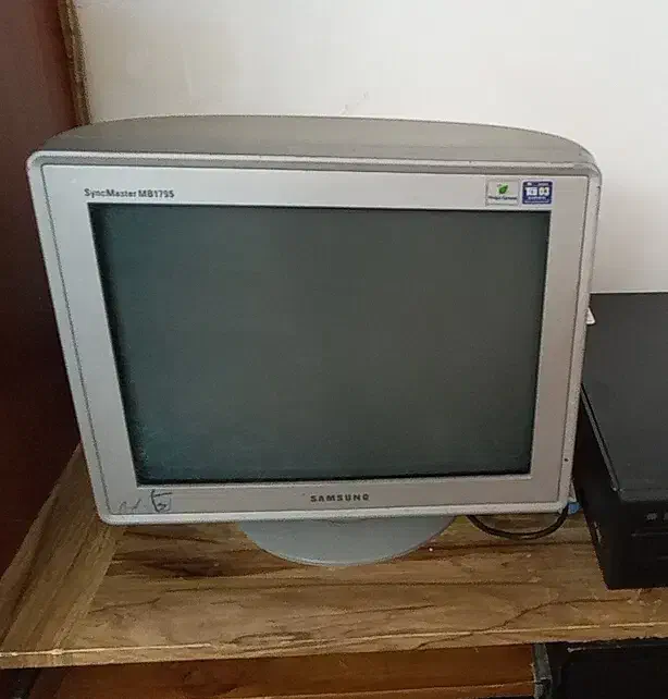 مانیتور سالم|قطعات و لوازم جانبی رایانه|نورآباد, |دیوار