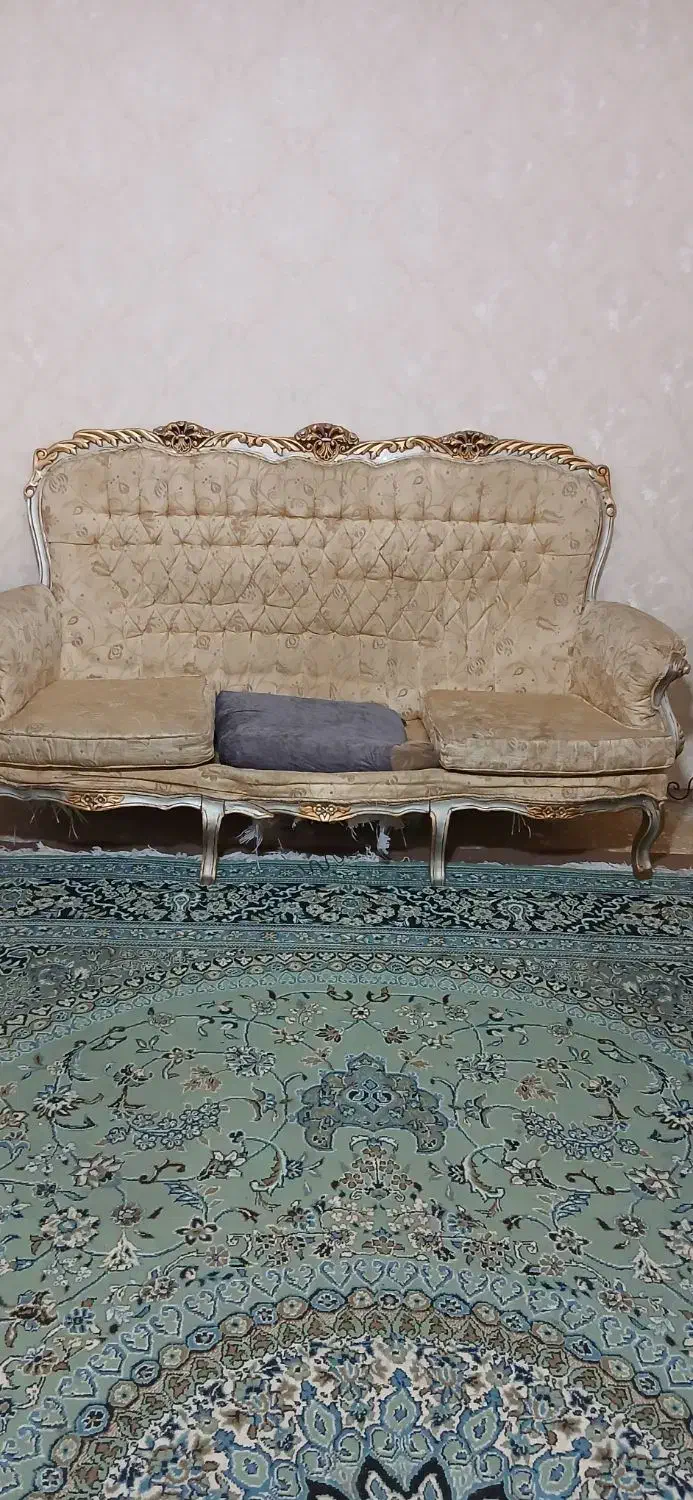 مبل سلطنتی ۷نفره|مبلمان خانگی و میز عسلی|شیراز, دلجو|دیوار