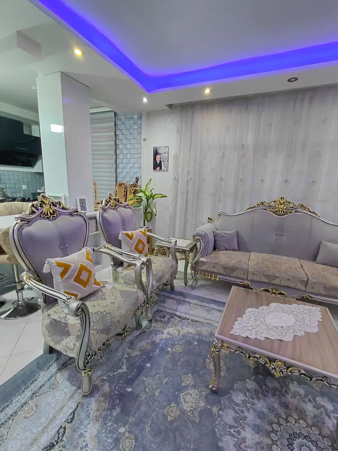 مبل استیل در حد نو|مبلمان خانگی و میز عسلی|اندیشه, اندیشه فاز ۵|دیوار