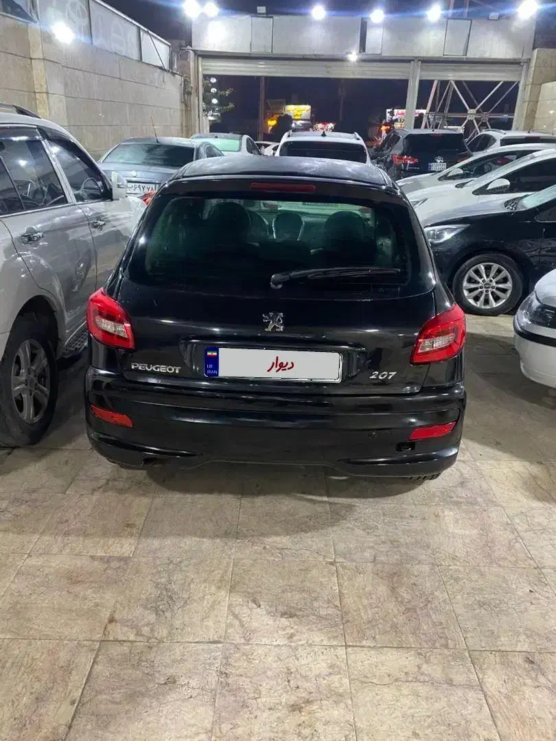 ۲۰۷i دنده مدل ۱۳۹۶|خودرو سواری و وانت|رشت, شهرک صبا|دیوار