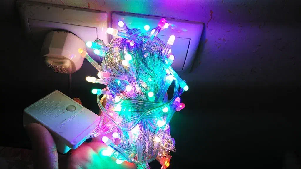ریسه ال ای دی 100-LED|ریسه و چراغ تزئینی|یزد, |دیوار