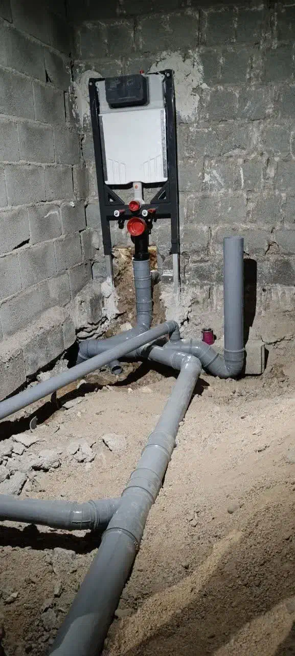 لوله کشی خورده کاری کلی نصب پمپ و شیرآلات ساختمان|خدمات پیشه و مهارت|طبس, |دیوار