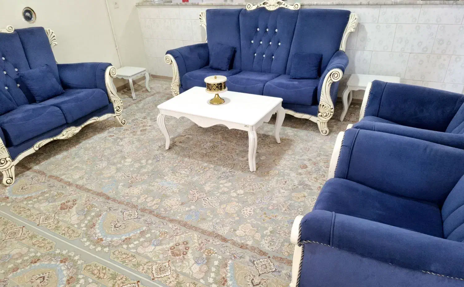 مبلمان|مبلمان خانگی و میز عسلی|ایوان, |دیوار