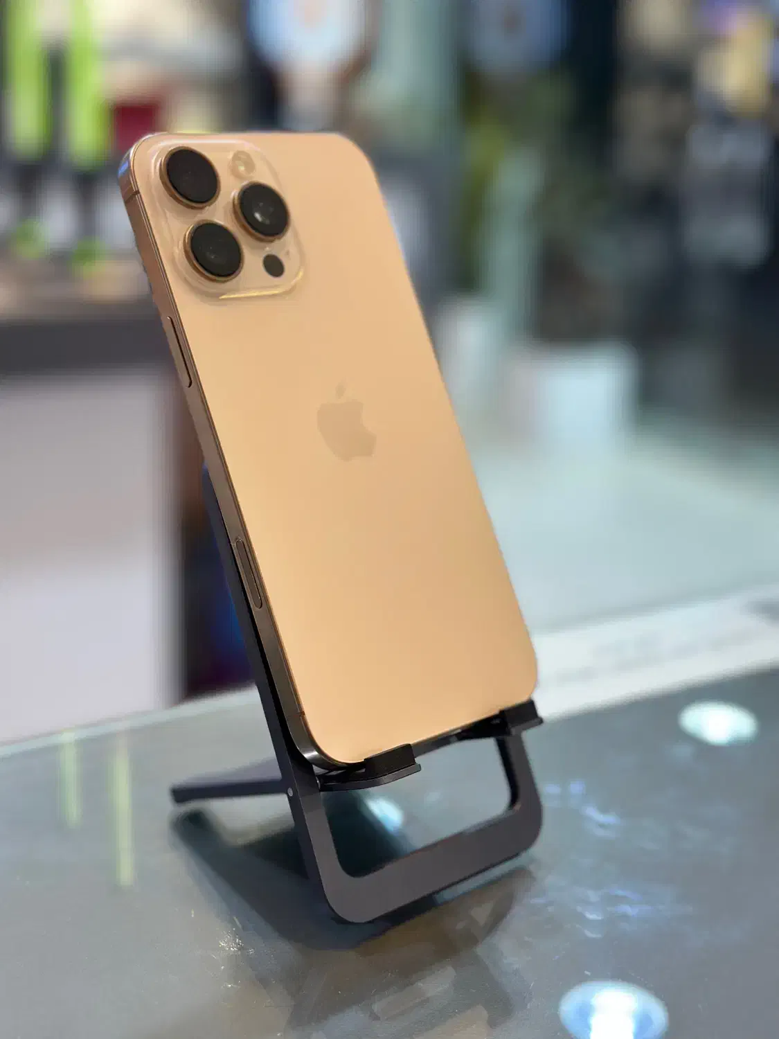 اپل iPhone 16 Pro Max با حافظهٔ ۲۵۶ گیگابایت|موبایل|شیراز, عفیف‌آباد|دیوار