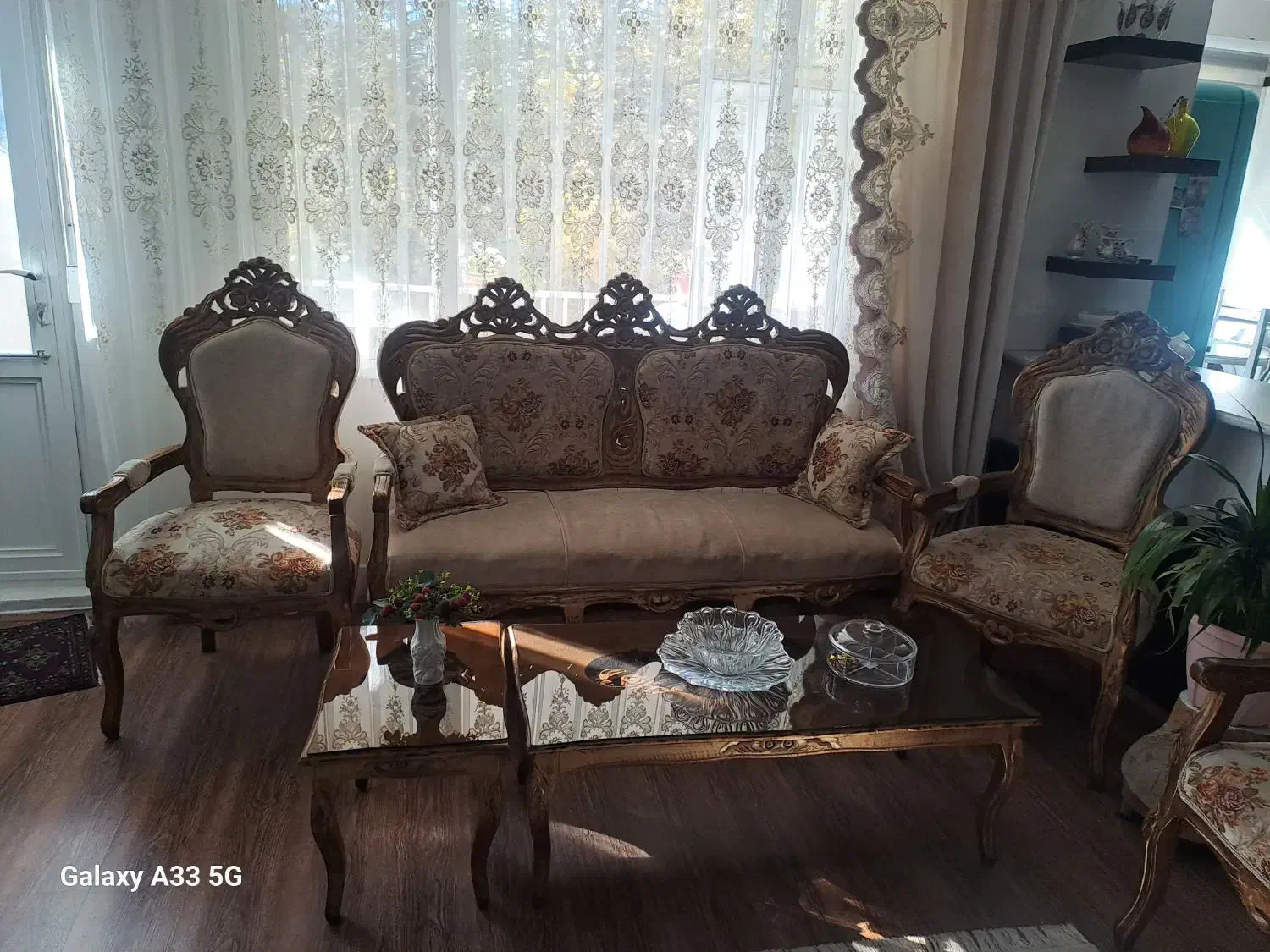 مبل سلطنتی استیل ۹ نفره همراه با میز بزرگ و کوچک۲|مبلمان خانگی و میز عسلی|طرقبه, |دیوار