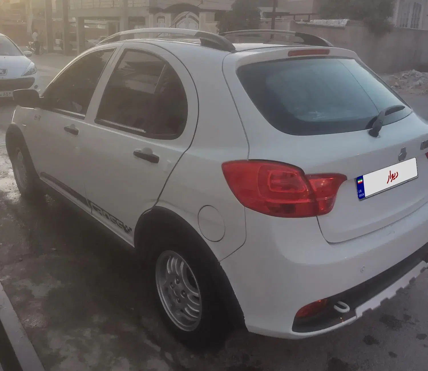 کوییک R پارس خودرویی درجه یک .کارمندی|خودرو سواری و وانت|فیروزآباد (فارس), |دیوار