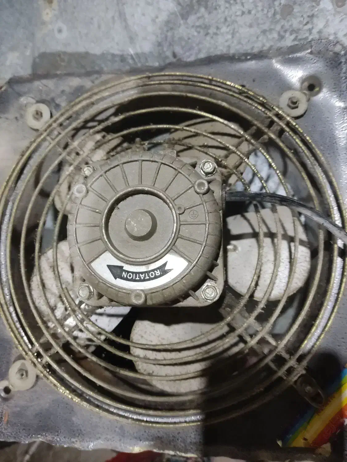 هواکش|پنکه و تصفیه‌کنندهٔ هوا|همدان, |دیوار