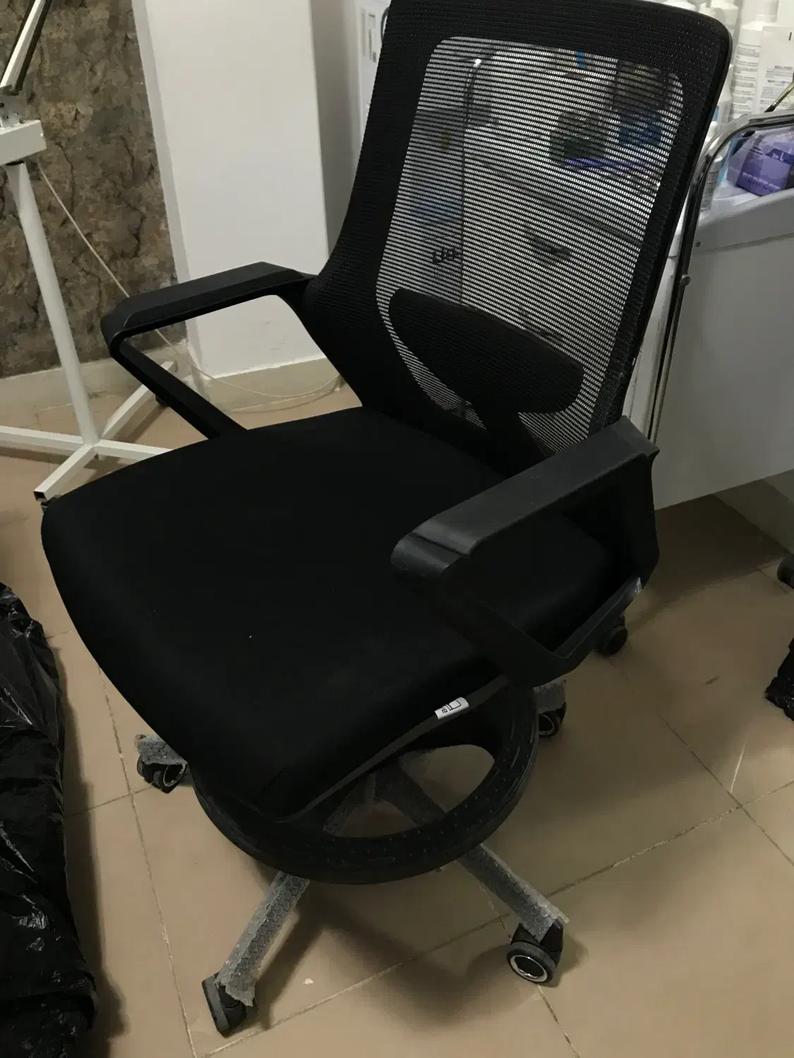 صندلی اداری جکدار|صندلی و نیمکت|چالوس, |دیوار