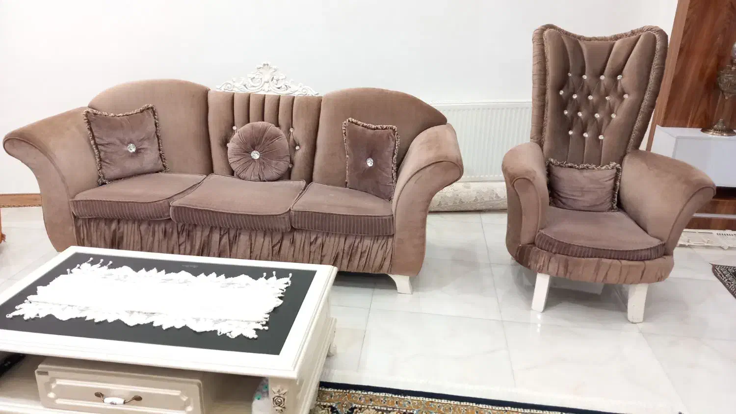 مبل|مبلمان خانگی و میز عسلی|ماسال, |دیوار