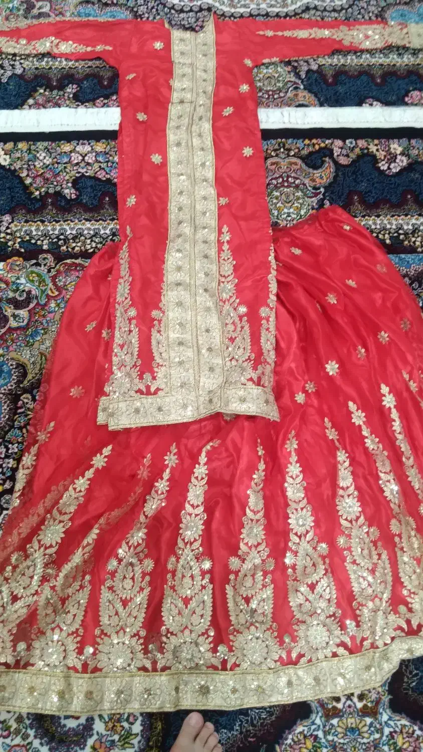 لباس محلی دودست|لباس|فلارد, |دیوار