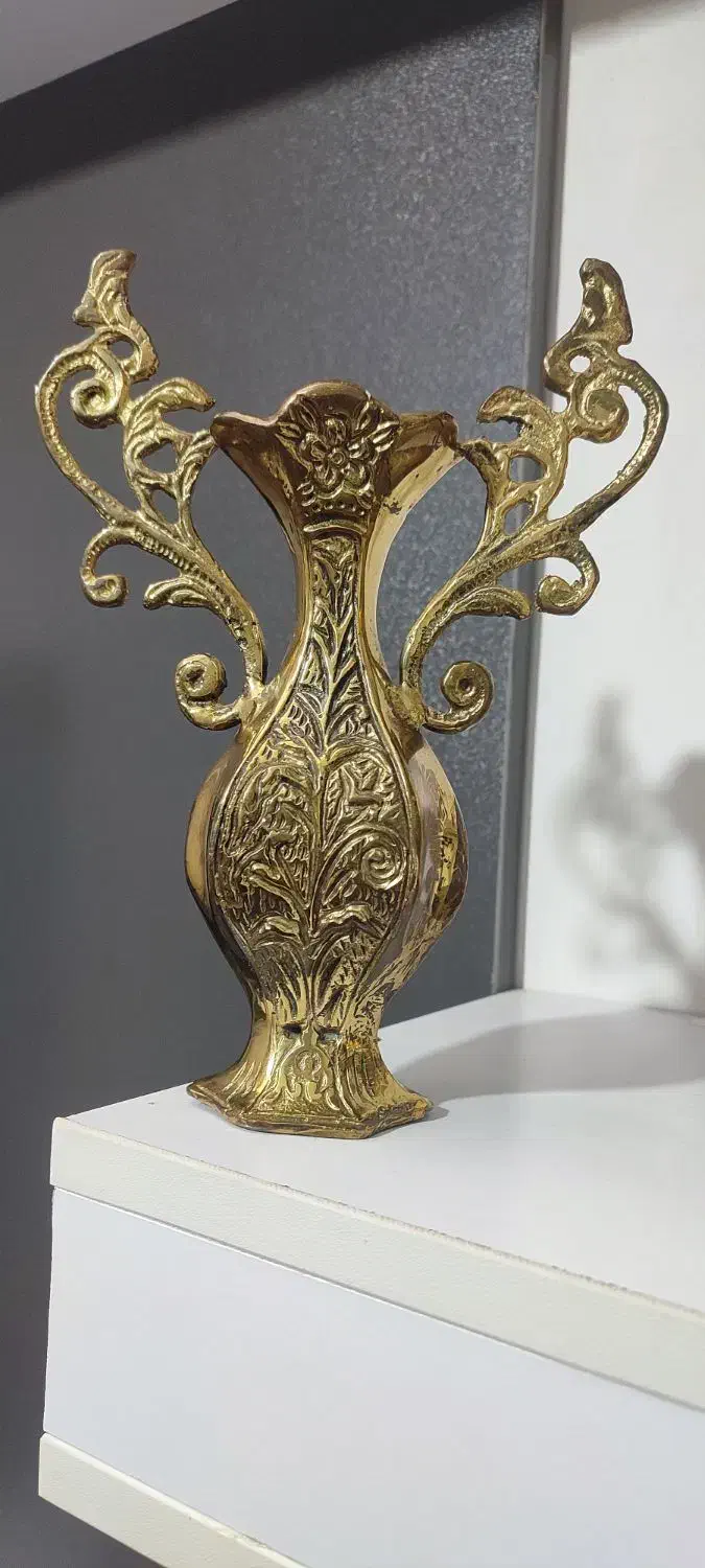 گلدون برنجی برای دکور|مجسمه، تندیس، ماکت|وحیدیه, |دیوار