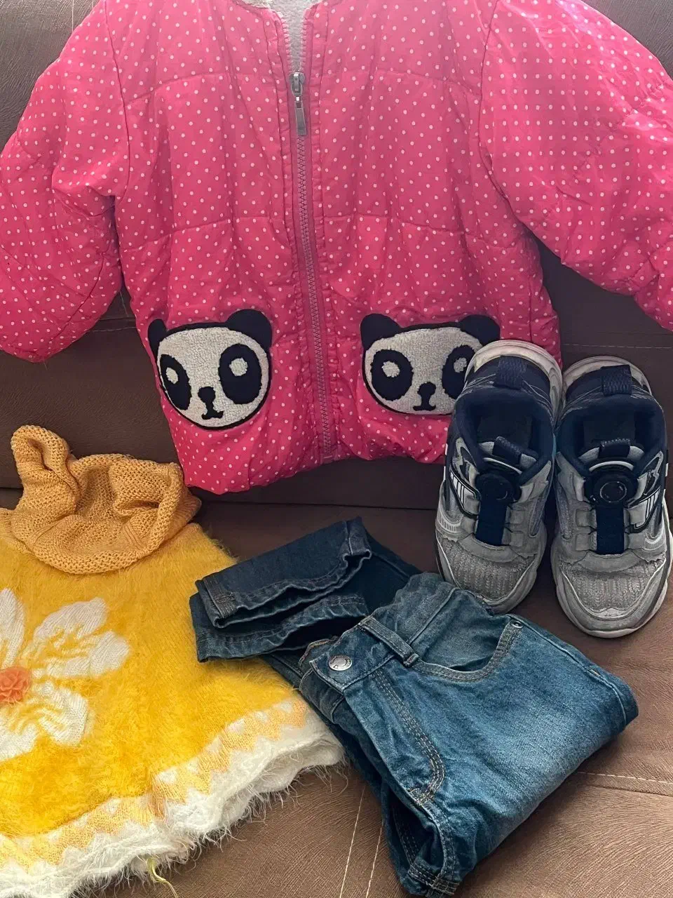 کتونی سویشرت شلوارلی|کفش و لباس بچه|رودسر, |دیوار