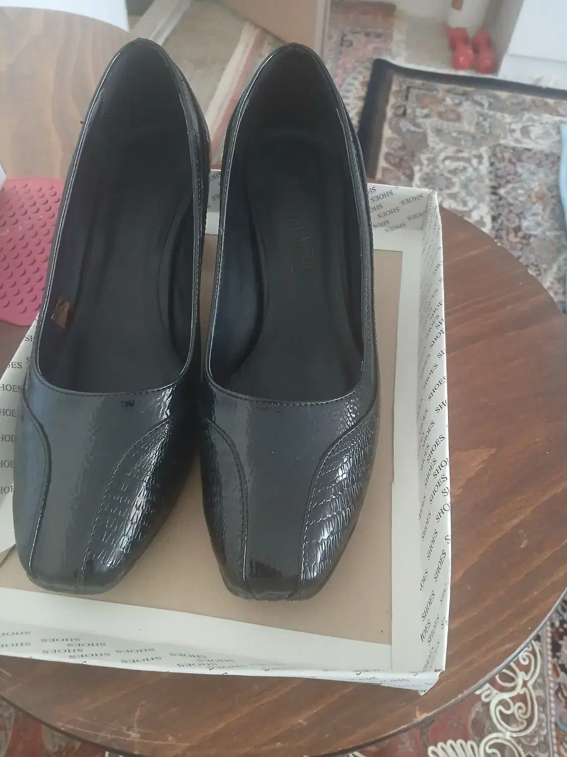 کفش مجلسی نو|کیف، کفش، کمربند|ساوه, |دیوار