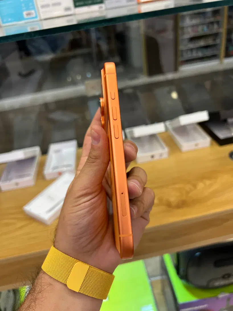 iphone 17 pro پک اصلی تمیز|موبایل|شیراز, فخرآباد (دروازه کازرون)|دیوار