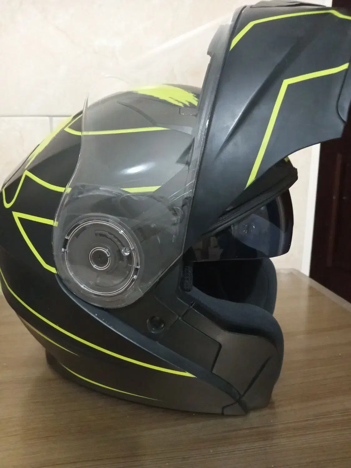 کلاه کاسکت برند رد لاین|قطعات یدکی و لوازم جانبی|رباطکریم, نصیرشهر|دیوار