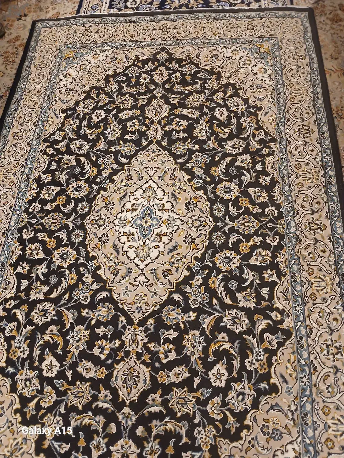 قالیچه وکناره|فرش|پردیس, فاز ۱۱|دیوار