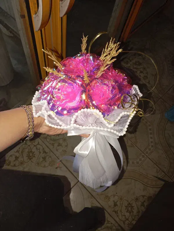 فروش انواع باکس و دسته گل|گل مصنوعی|کرمان, |دیوار