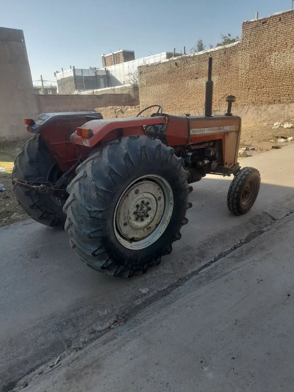 فرگوسن ۲۸۵ مدل ۱۳۶۸|خودرو سنگین|اردبیل, |دیوار