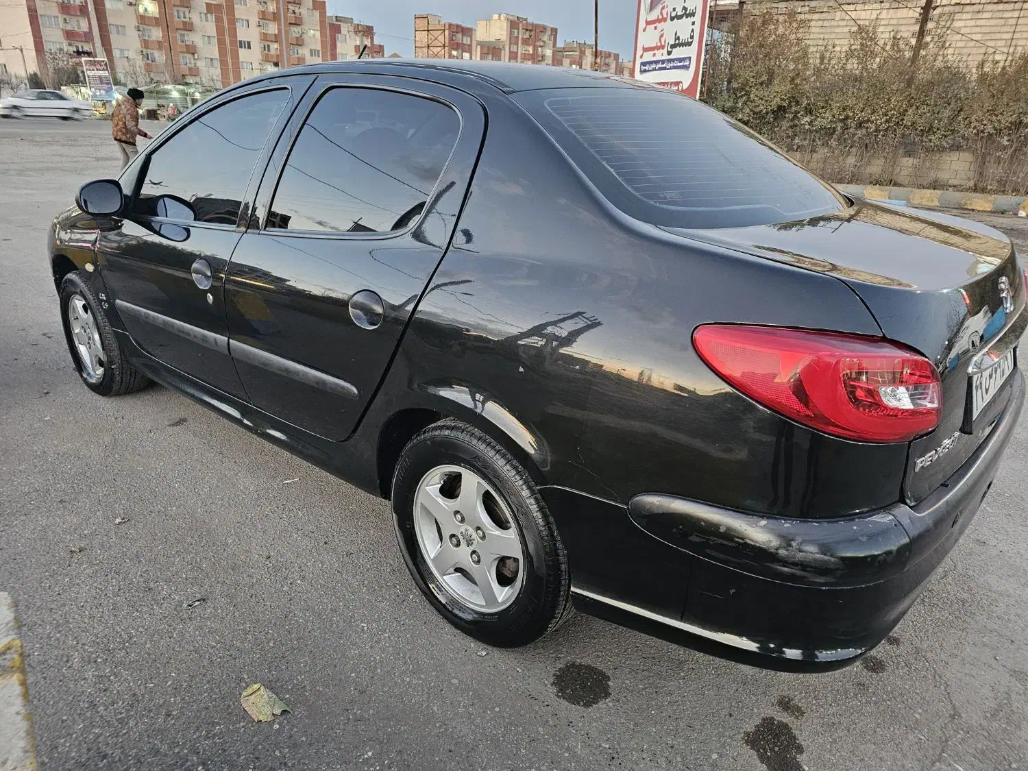 206 sd v8 مشکی مدل ۹۳|خودرو سواری و وانت|پارسآباد, |دیوار