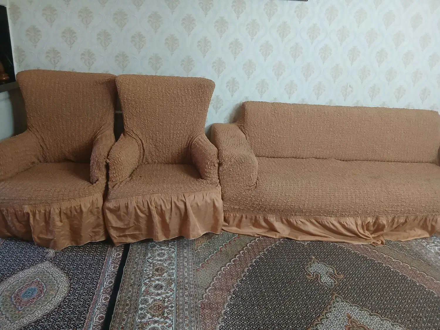 رو مبلی|مبلمان خانگی و میز عسلی|شیروان (لرستان), |دیوار