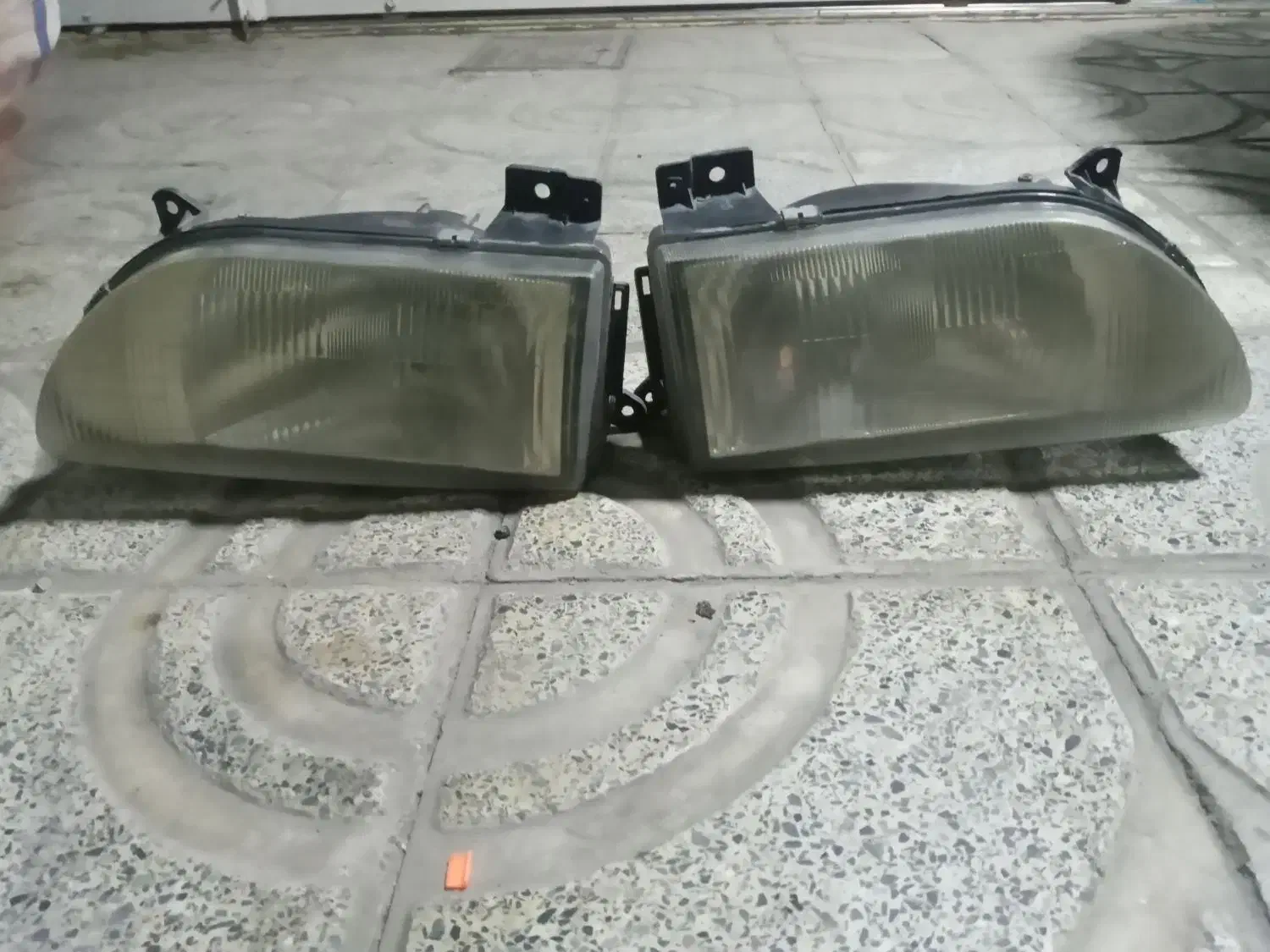 چراغ جلو  کنسول وسط پژو و طبق و سیبک فرمان|قطعات یدکی و لوازم جانبی|اصفهان, مسجد مصلی|دیوار