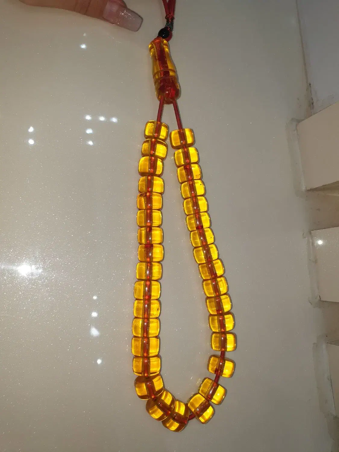 تسبیح قدیمی و اصل|زیورآلات و اکسسوری|دهگلان, |دیوار