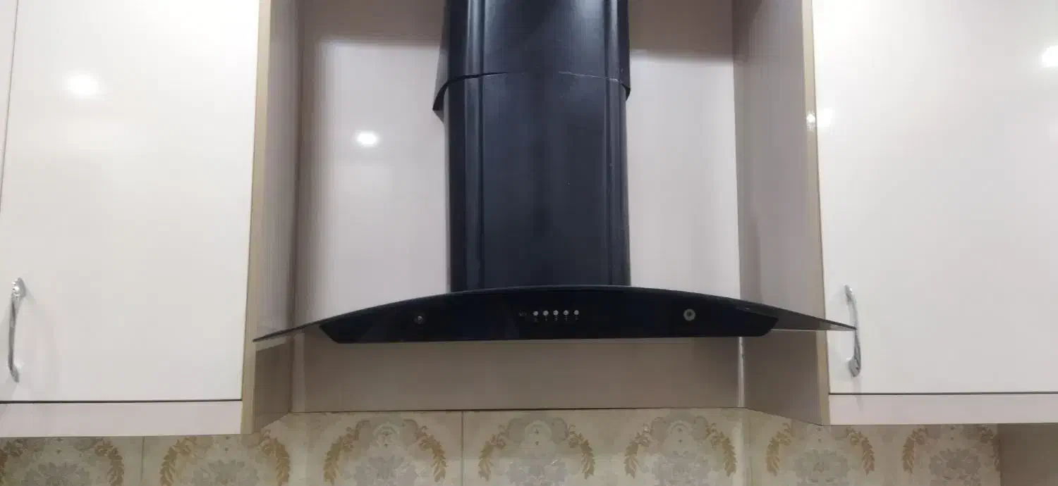 هود سالم|هود|تبریز, |دیوار