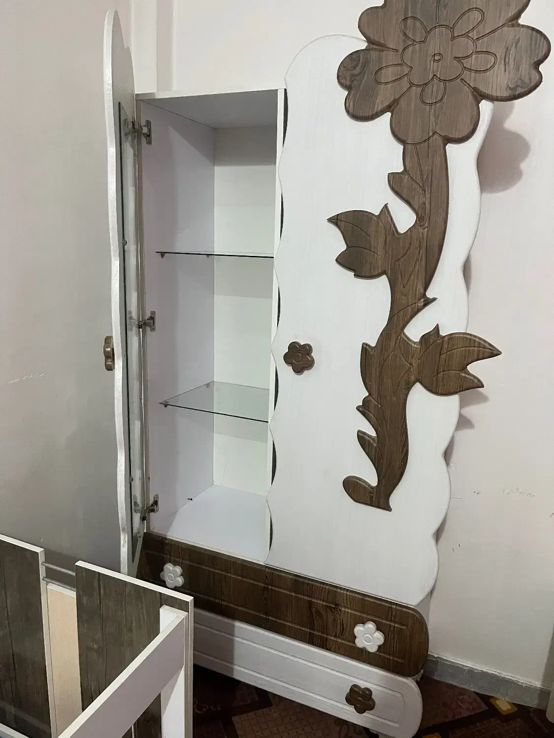 تخت و کمد|تخت و سرویس خواب|ایذه, |دیوار