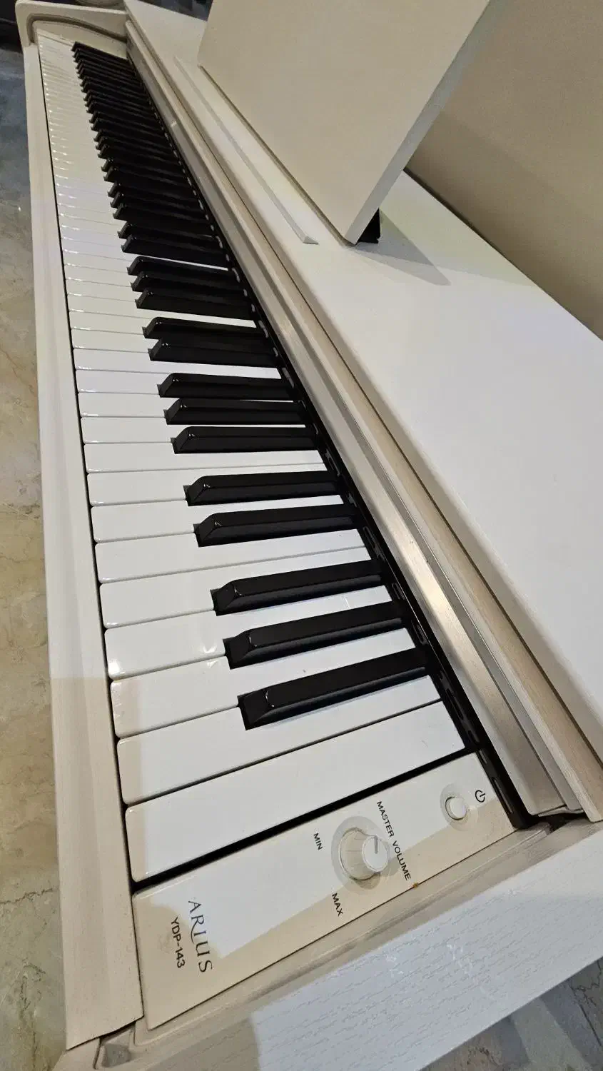 پیانو یاماها|پیانو، کیبورد، آکاردئون|تهران, اختیاریه|دیوار