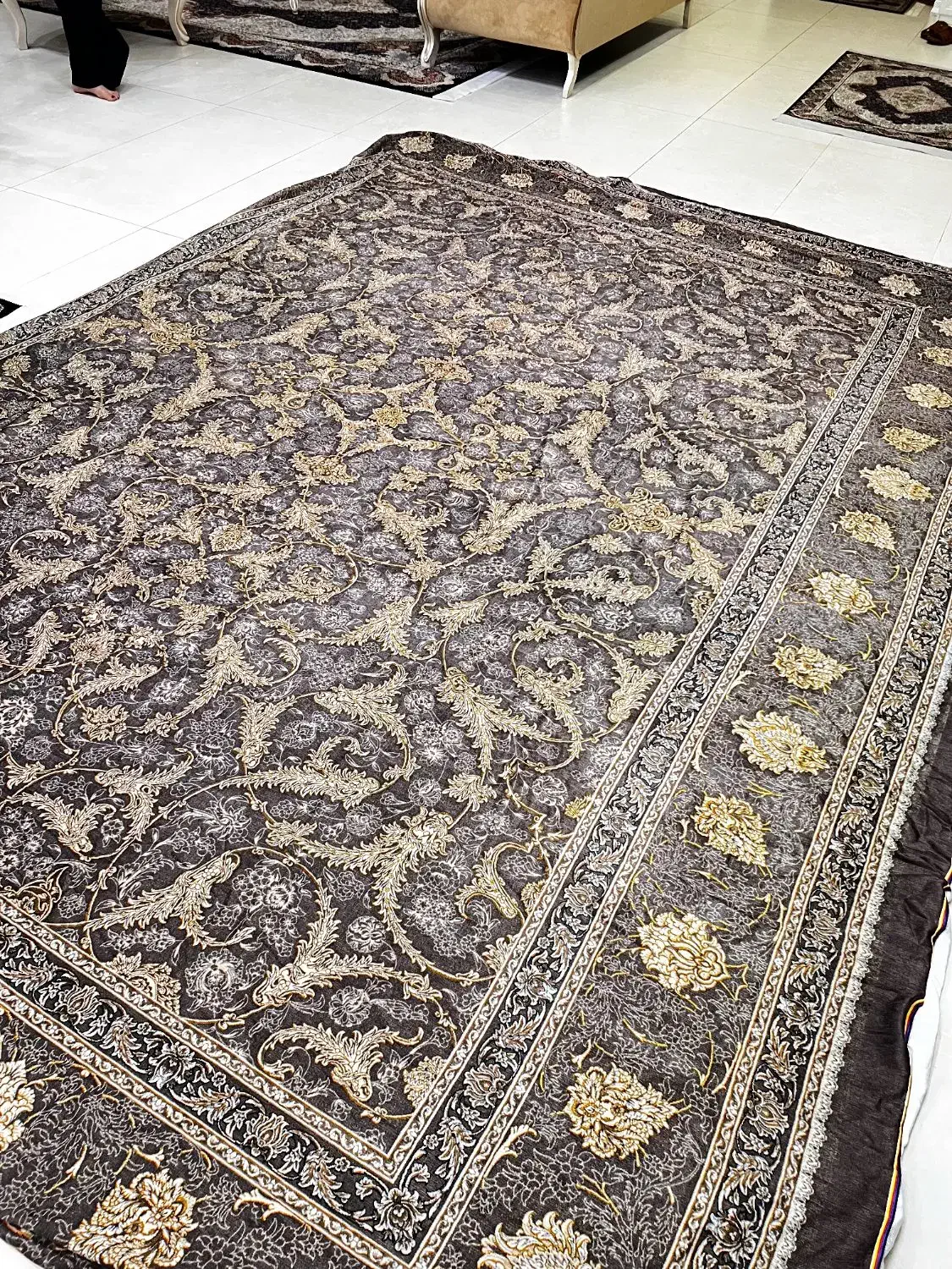 یک عدد رو فرشی دوازده متری کش دار مخمل|روفرشی|اهواز, زیتون کارمندی|دیوار