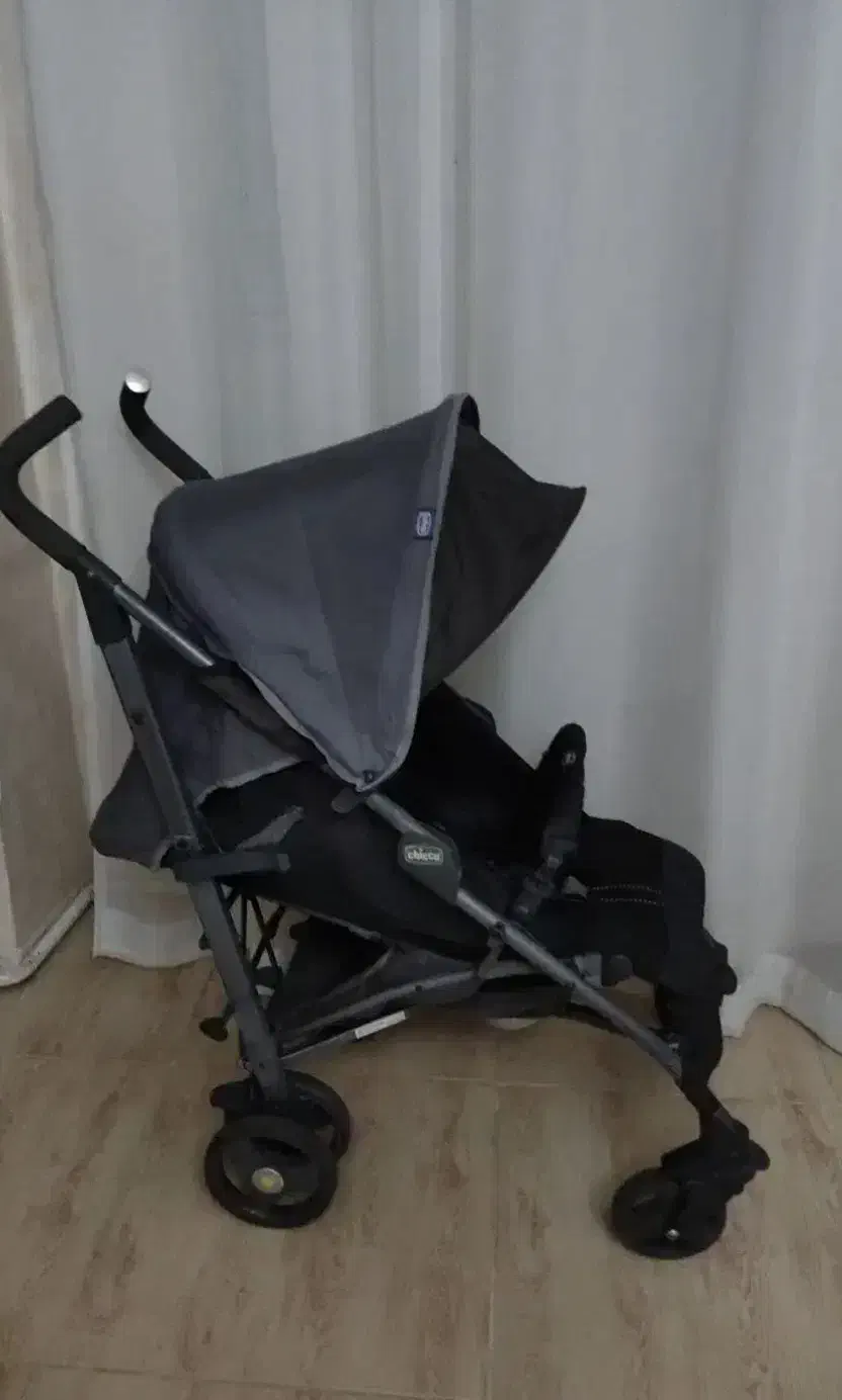 عصایی تاشو کالسکه چیکو|کالسکه و لوازم جانبی|شهریار, شهرک شاهد|دیوار