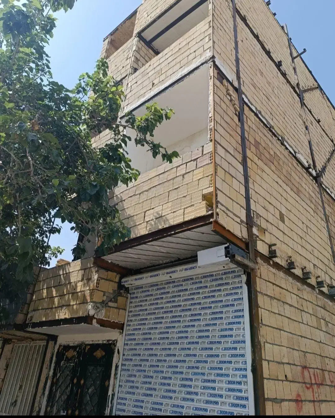 اپارتمان ۱۱۵ متری  سفت کاری توس۹۱|فروش آپارتمان|مشهد, شهید بصیر|دیوار