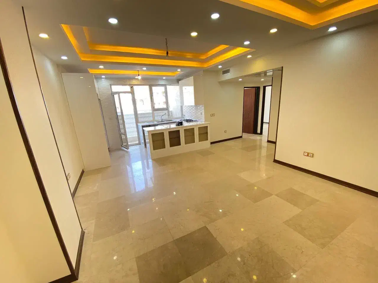 /۱۱۰ متری /  ۳ ساله واقعی / چهارباغ شرقی|فروش آپارتمان|تهران, جنت‌آباد جنوبی|دیوار