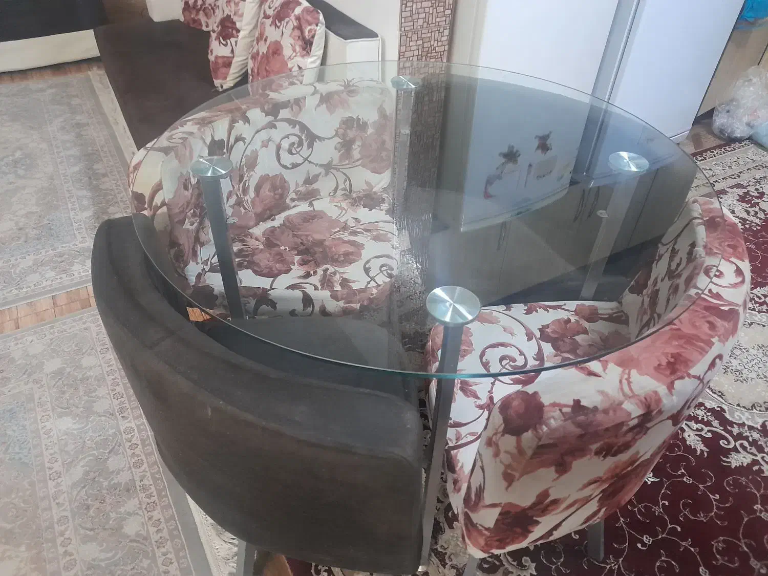 میز نهارخوری چهارنفره|میز و صندلی غذاخوری|سمنان, |دیوار