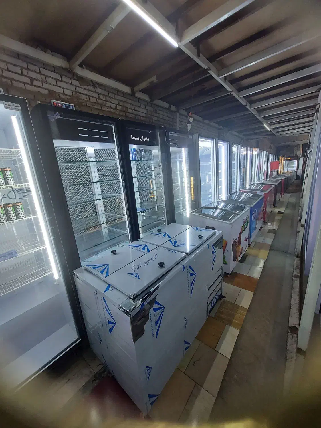 فریزر بستنی کشی و نگهداری گوشت صندوقی|کافی‌شاپ و رستوران|مشهد, فدک|دیوار