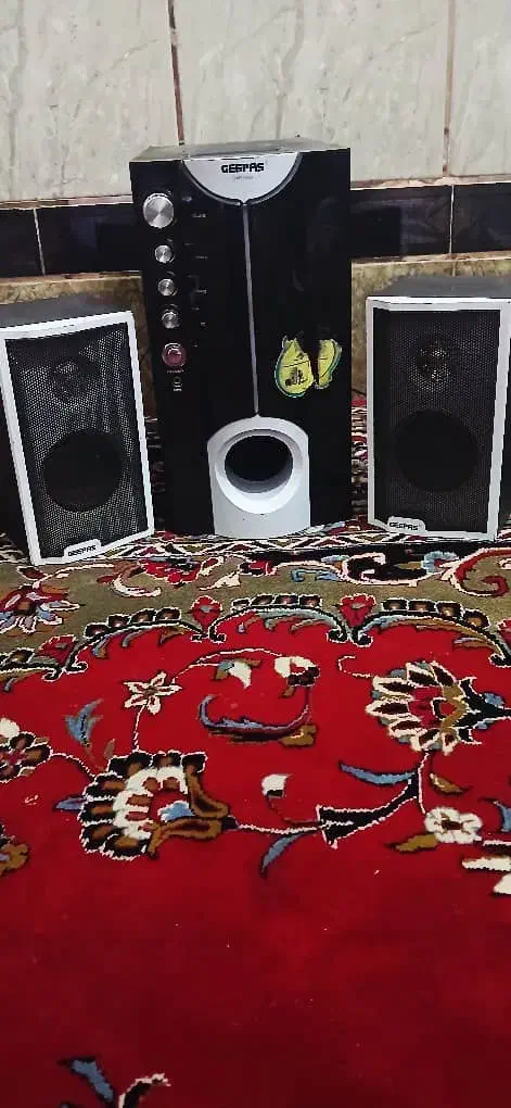 سیستم با بلندگو مناسب مغازه قهوه خانه منزل وو|سیستم صوتی خانگی|زاهدان, |دیوار