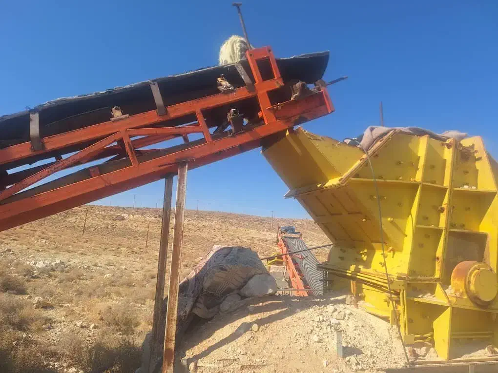 سنگ شکن کوبیت 100 چکش و سندان|ماشین‌آلات صنعتی|شیراز, تندگویان|دیوار