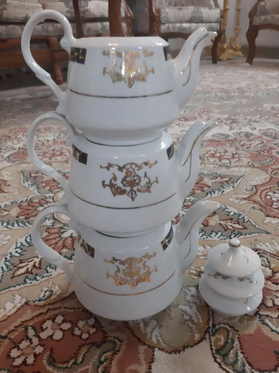 قوری قدیمی|قوری، کتری، قهوه‌ساز دستی|یزد, |دیوار