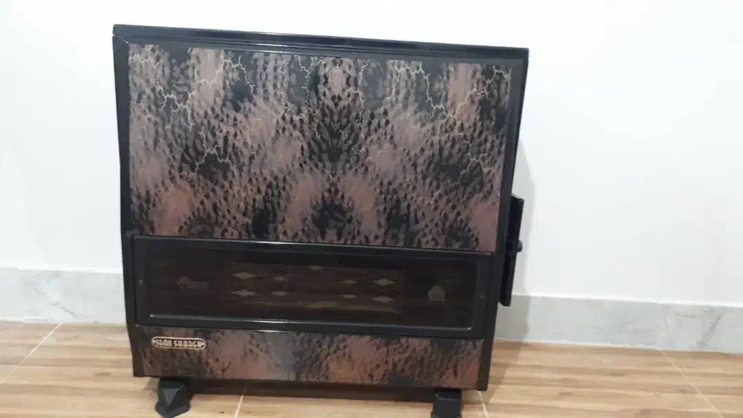 بخاری کاملا سالم|بخاری، هیتر، شومینه|گلپایگان, |دیوار